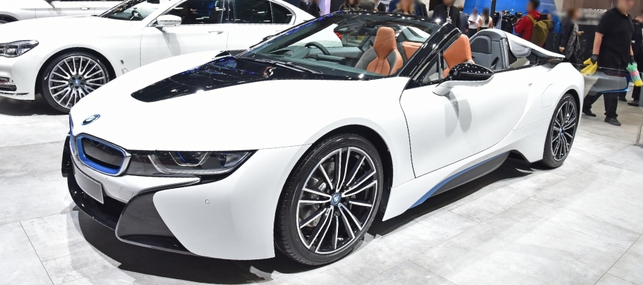 BMW i8